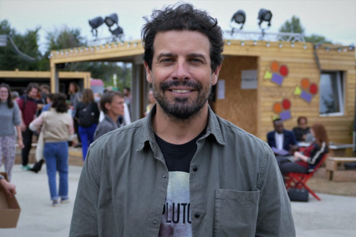 Christian Laurence, au festival Off-Courts en 2022©Le Pays d'Auge / M.-M. Remoleur